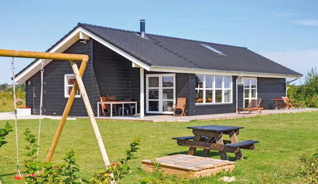 Lovely home in Sydals with sauna