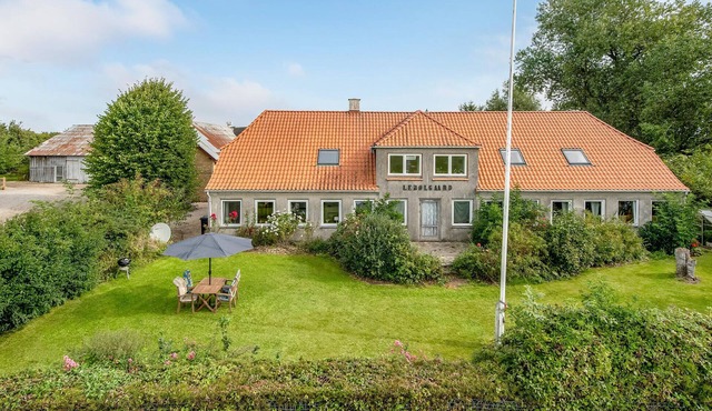 Lovely home in Sydals with WiFi