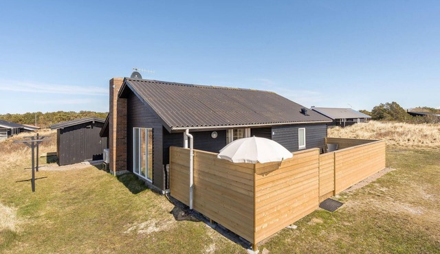 Lovely home in Thisted with WiFi