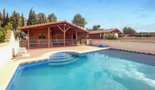 Lovely home in Turís with swimming pool
