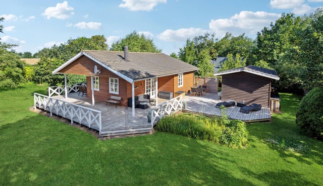 Lovely home in Vordingborg with WiFi