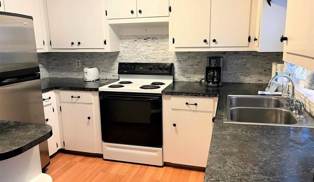 Lovely home located in the private community of Forest Lake!