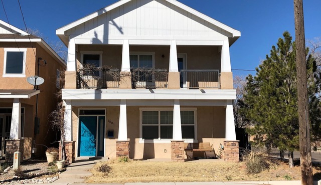 Lovely home near old town