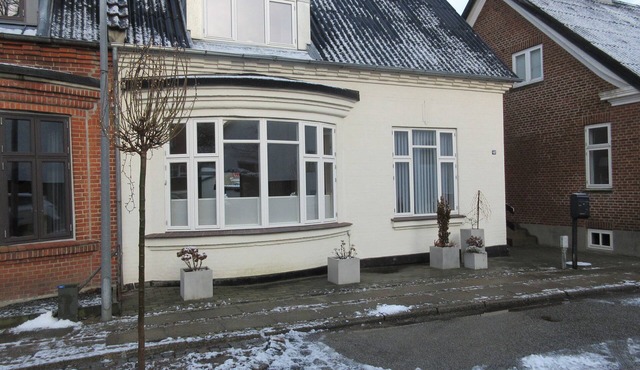Lovely house in the middle of Nykøbing M. close to everything.