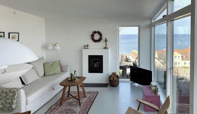 Lovely house with sea view in Tisvildeleje