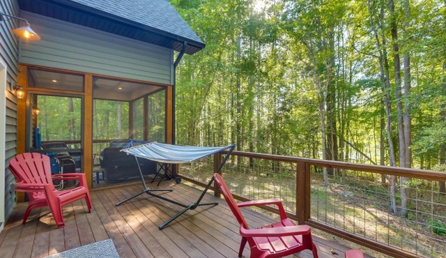 Lovely Kerr Lake House w/Private Dock!