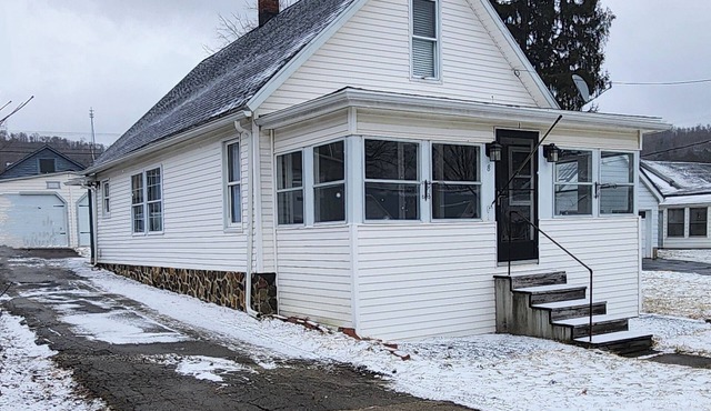 Lovely King Ensuite bungalow