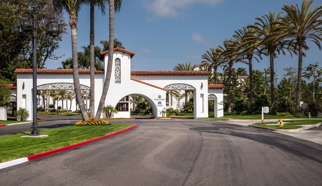 Lovely La Costa condo -walk to Spa & Golf course, close to beach & Legoland