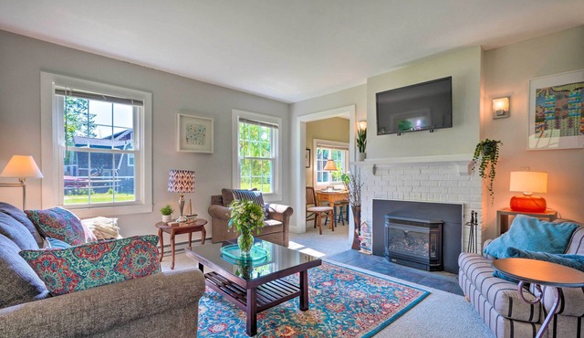 Lovely Lakewood Cottage Near Chautauqua Lake!