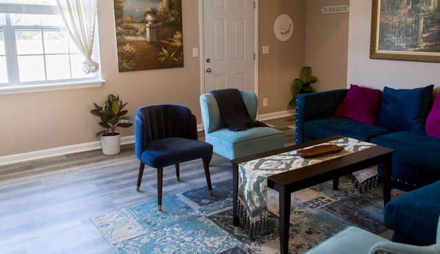 Lovely Nashville Townhome ~ 13 Mi to Dtwn!