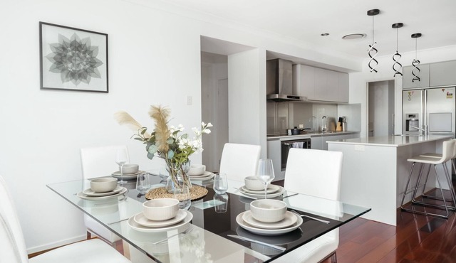 Lovely Newly Renovated Waterfront Family Home