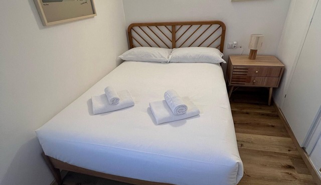 Lovely newly renovated studio apartment in strategic location