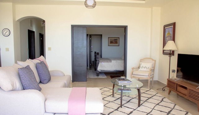 Lovely Ocean View Condo with amenities in Bajamar!