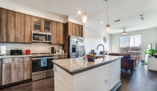 Lovely One Bedroom Centrally Located.