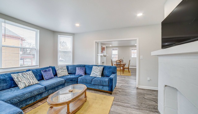Lovely Pittsburgh Apartment ~ 5 Mi to Downtown!