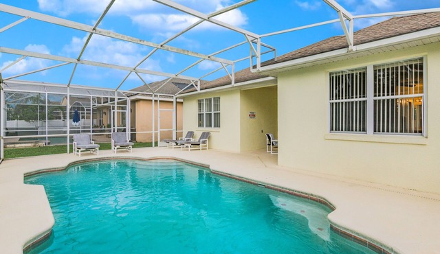 Lovely Pool Home, Pets considered. Orlando 1744