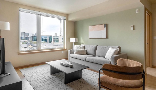 Lovely Queen Anne 1BR w/Gym, W/D, Lounge & Roof Deck, by Blueground