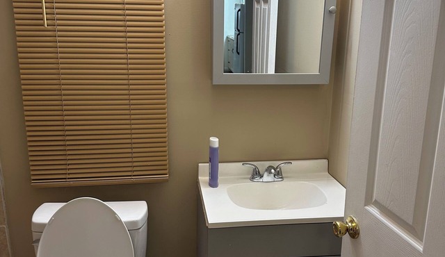 Lovely renovated 2 bedroom, 2 Bath mobile home located minutes from the beach.