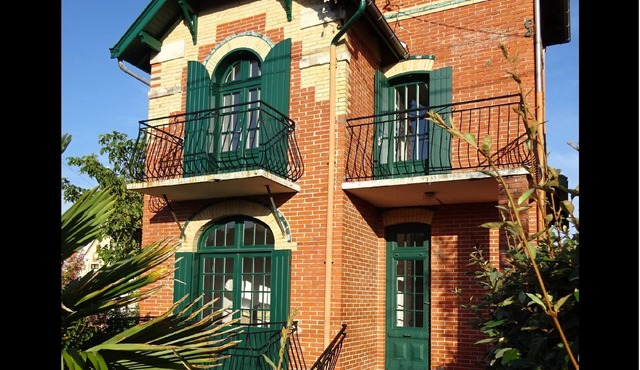 Lovely renovated villa for 5 people close to the beach and center