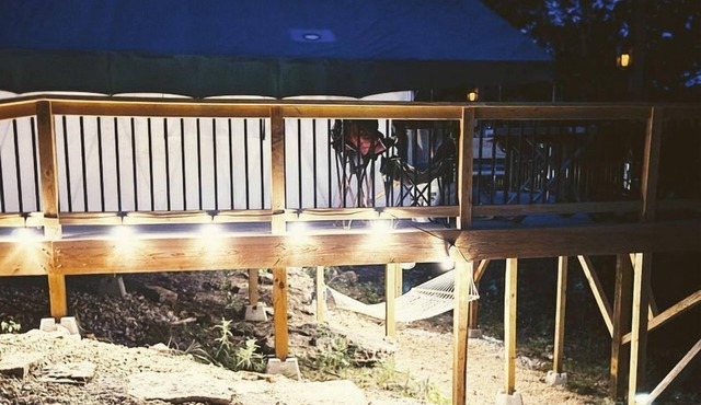 Lovely Safari Tent with Treetop Views for Family Glamping in Missouri