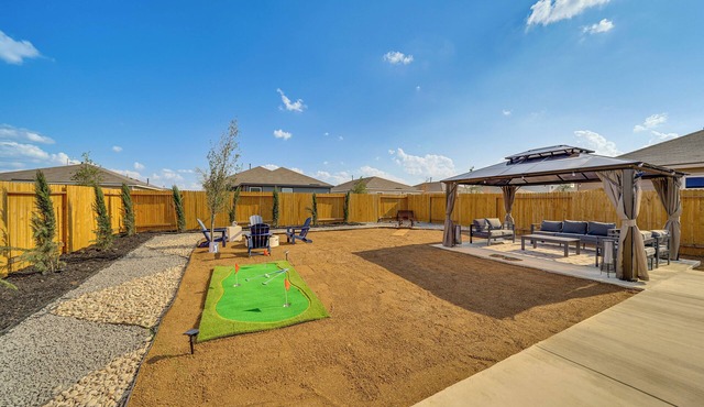 Lovely San Antonio Vacation Rental w/Private Yard