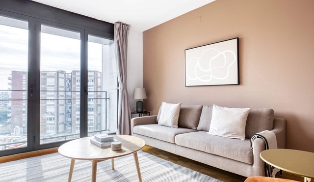Lovely Sant Gervasi-Galvany del Poblenou 2BR w/Balcony, by Blueground