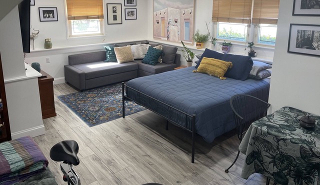 Lovely Studio apartment in Baldwin Harbor