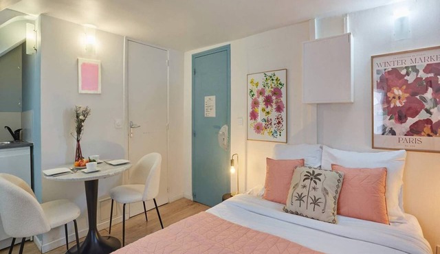 Lovely Studio place Vendôme Opera