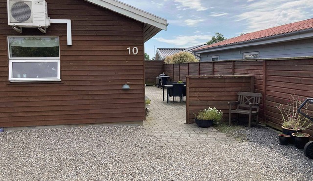 Lovely summer house near the beach