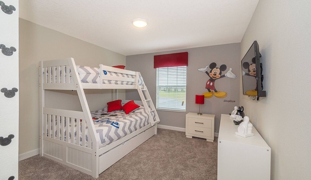 Lovely Townhouse 4Beds/3Bath/Pool/18Min From Disney