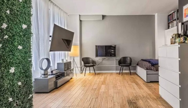 Lovely Trendy Loft in the Best Part of DTLA
