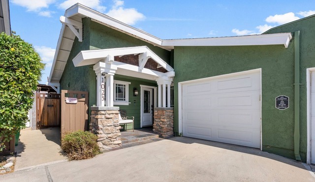 Lovely Tustin Home w/Outdoor Kitchen: 3 mi to Zoo