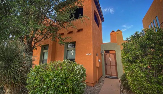 Lovely two bedroom condo- Pool, spa, and gym.