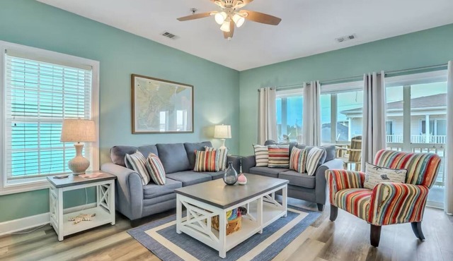 Lovely Tybee Condo Close to Beach