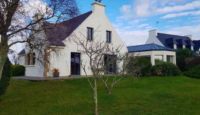 Lovely vacation villa 300m from the port and main beach of Audierne