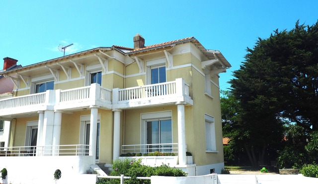 Lovely villa FACE SEA - EXCEPTIONAL VIEW - DOUBLE BEACH