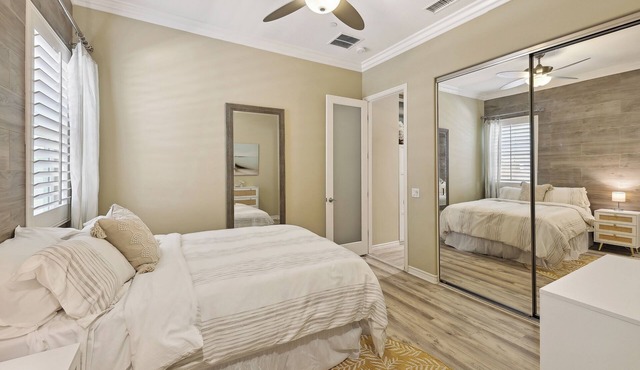Lovely Wine Country Retreat, 10 Mi to Temecula!