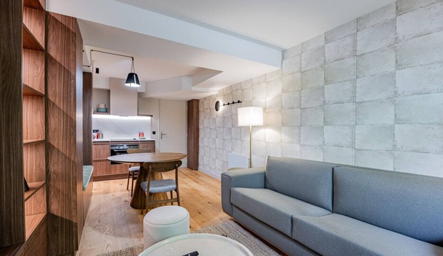 LovelyFlat-SacréCoeurMontmartre-Swimmingpool
