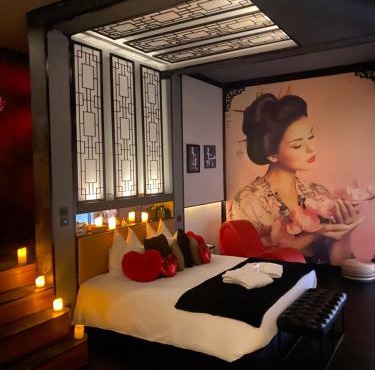 Loveroom 50 nuances plus zen Expérience immersive & intimiste