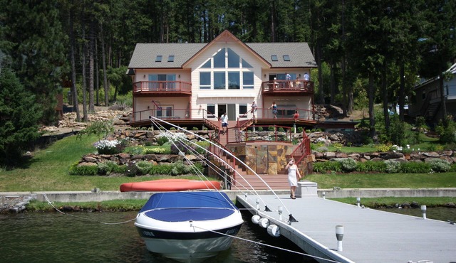 LOW BANK waterfront, sunny side of the lake, private dock, 4bed/3bath