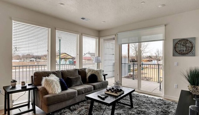 Low Cleaning Fee Two Bed Tranquility Retreat