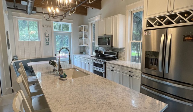 Low Country Stay in Habersham