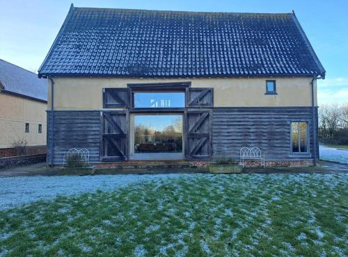 Low Farm Barn, a family and dog friendly haven
