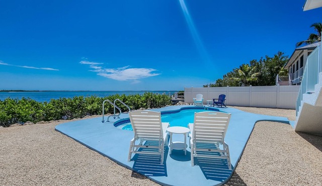Low Key Sunrise: Waterfront pool home