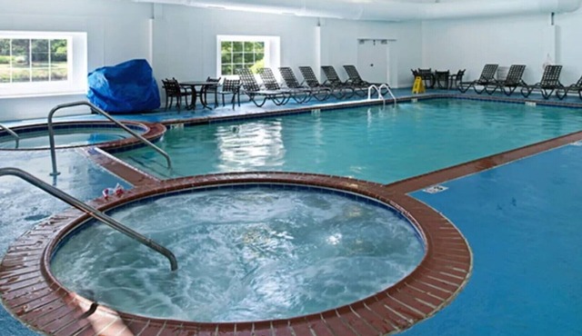 Low Rates for The Historic Powhatan Resort