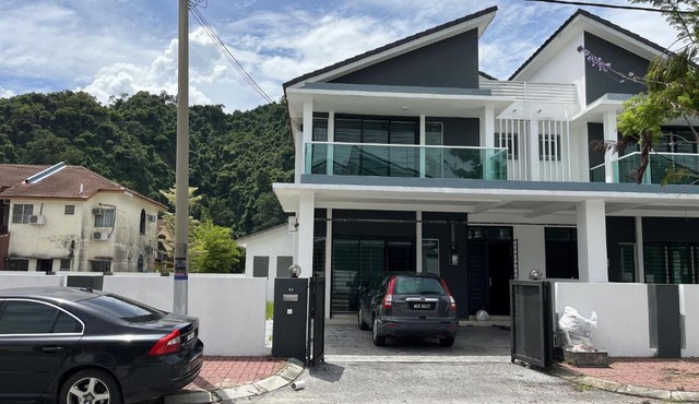 LOW SEASON PROMOTION! 4B12B Mountainville Bungalow