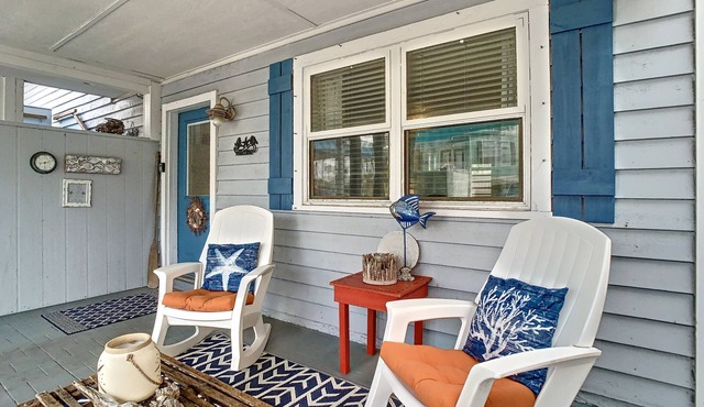 LOW TIDE - 2 Beds/1 Bath - Pet Friendlyn