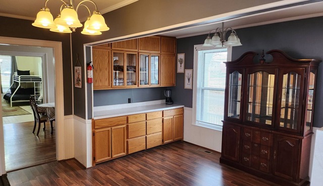 Lower 2 Bedroom Parkview