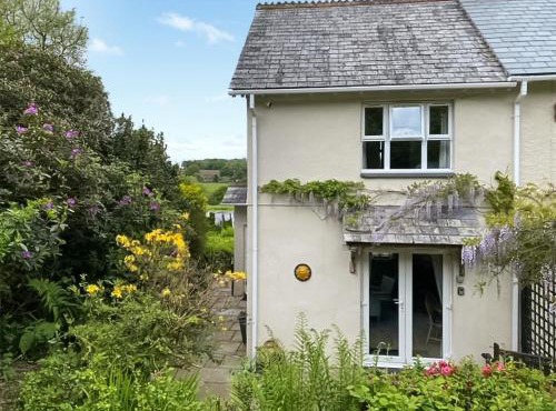 Lower Axford Cottage