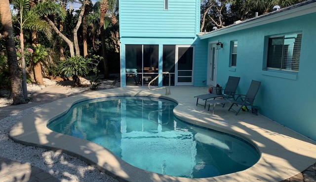 LOWERED FALL RATES! 5 star 5 bed home + pool + tropic setting + 1 block to beach